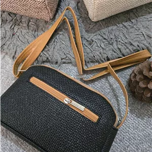 کیف رویال کنفس طرح چرم 💯🎀🌈۵۰۵۱ نفیس