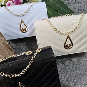 کیف مونا چرمی ورنی 💯🎀🛍🌈۱۶۲۹۷ نفیس