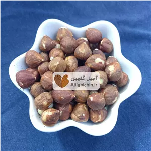 مغز فندق خام