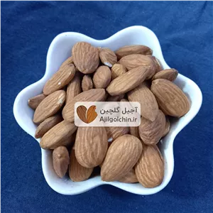 مغز بادام خارجی خام درشت