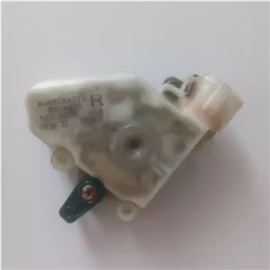 پمپ درب جلو ماکسیما سمت راست (ژاپنی)