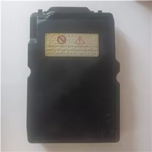 قاب محافظ روی باتری مزدا 3 (فابریک ژاپن در حد نو) LF3T-18593