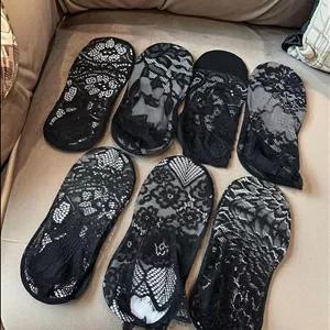 جوراب گیپوری زنانه مشکی اعلا 6طرح جین 12عددی