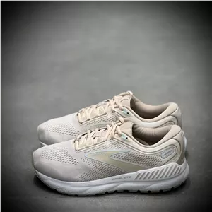 کتونی پیاده روی بروکس brooks Ariel gts 23