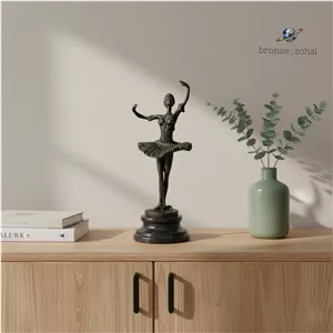 مجسمه بالرین برنزی آنتیک کد ۲