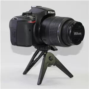 دوربین نیکون مدل D5100 با لنز 18.55 لرزشگیردار ( دست دوم )