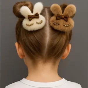 کش پرزی عروسک خز نگین دار