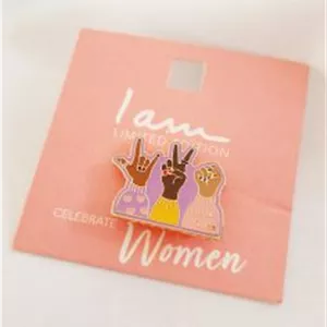 سنجاق سینه مدل2 چند رنگ