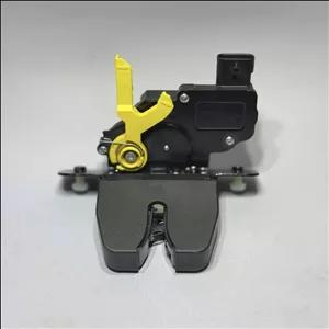 قفل درب صندوق عقب فابریک چانگان CS55plus