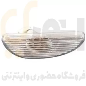 راهنما سفید روی گلگیر چپ تیبا سامیکو