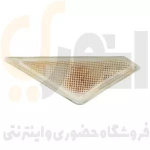 راهنمای سفید روی گلگیر راست ساینا سامیکو