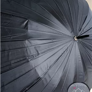 چتر دسته چوبی