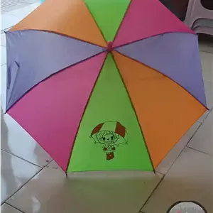 چتر رنگین کمانی کودک