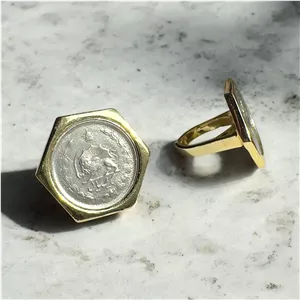 انگشتر سکه شاهی شیر و خورشید