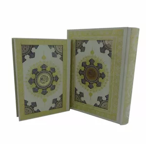 قرآن رحلی گلاسه جعبه دار سفید آینه دار پلاک رنگی کد 110190