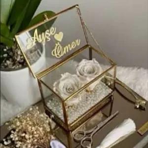باکس شیشه ای حلقه نامزدی  باکس مراسمات