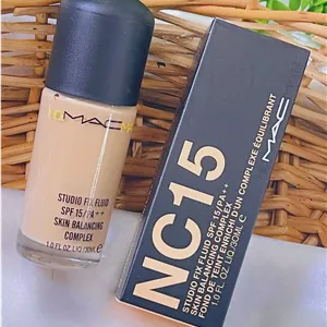کرم پودر مک MAC اورجینال مدل studio fix شماره NC 15