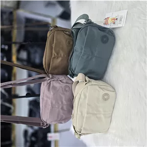کیف دوشی برزنتی وارداتی برند بوبو کد 7003