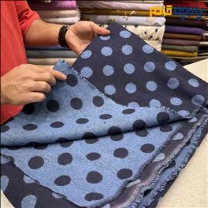 پارچه پاییزه و زمستانه کشمیر خالدار ۲ رو رنگ آبی سرمه ای کد8599