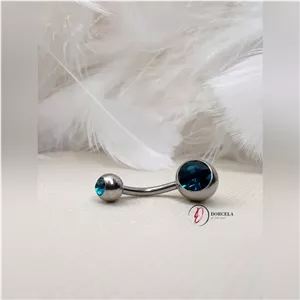 پیرسینگ ناف توپی سبز