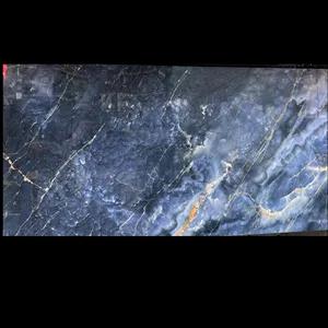 سرامیک 80×160 آبی اقیانوسی رگه طلایی مارابو سرامیک مدل لئوبن آبی- تولید کاشی نائین