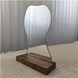آییه رومیزی دفرمه با پایه چوب گردو درجه 1 دستساز کد 182