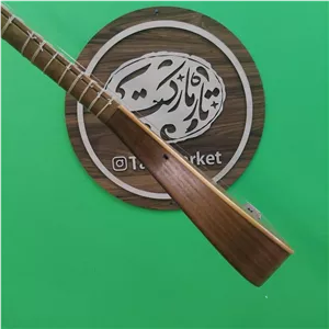 سه تار زیرعبایی