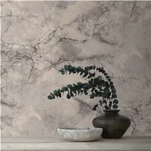 کاغذ دیواری طرح رگه دار پتینه نقره ای کد ۱۱۰۱۲