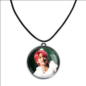 گردنبند خندالو طرح دی ایت گروه سونتین Seventeen