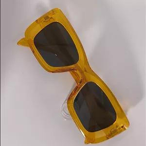 عینک آفتابی زنانه مدل پرنسس فریم نارنجی