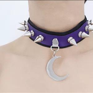 چوکر اسپایکی بنفش - مشکی آویز ماه بزرگ (بسته ده عددی)