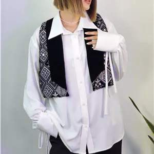 ست جلیقه زنانه مخمل دوزی با شومیز 3