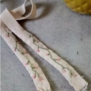 بند عینک گلدوزی زنانه طرح شکوفه