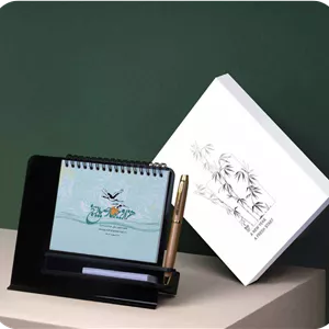 تقویم رومیزی آیهان
