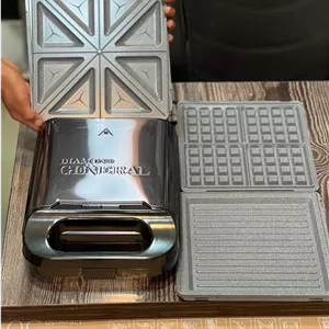 ساندویچ ساز سه کاره جنرال مدل DG SM-460S-YG گارانتی اصالت وسلامت