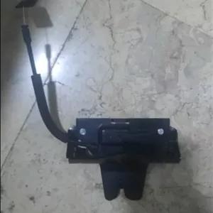 قفل صندوق عقب برلیانس۲۳۰