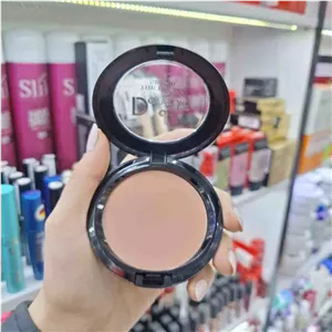 رژگونه دونادیا رنگ قهوه‌ ای -مات
