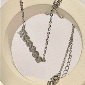 گردنبند مینیمال جواهری برند ژوپینگ XUPING