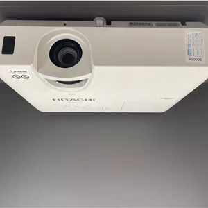ویدئو پروژکتور هیتاچی HITACHI CP-EX301N ( شدت پرتاب نور و کیفیت تصویر فوق العاده عالی  )