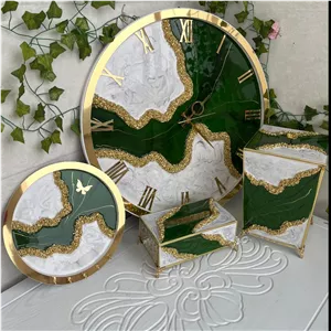 ست جهیزیه دکوری 4 تیکه طرح سورنا تم سفید سبزطلایی