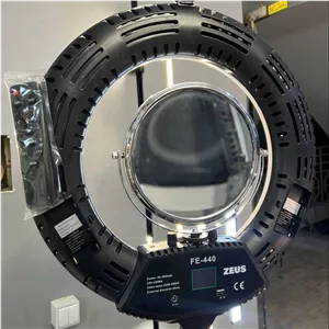 رینگ لایت 80 وات زئوس مدل ZEUS FE-440 همراه سه پایه نور (45 سانتی متر،80 وات)