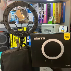 رینگ لایت حرفه‌ای Sierra A330 به همراه سه‌پایه تاشو – قطر 45 سانتی‌متر، توان 70 وات