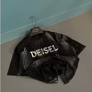 تیشرت مردانه DEISEL راه راه مشکی کد 217658