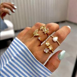 انگشتر طرح طلا آیسان