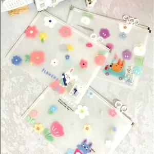 پوشه زیپ دار A4  فانتزی طرح گل و خرگوش