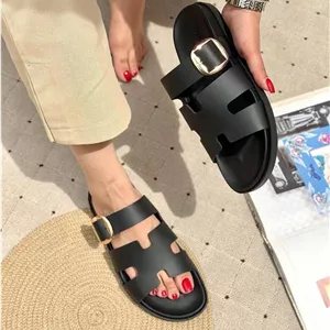 صندل هرمس با روی چرم رنگ مشکی