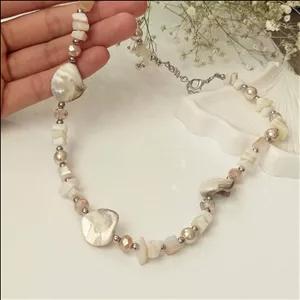 گردنبند صدف و مروارید موجی زرمیس - زیبایی اقیانوس بر گردن شما