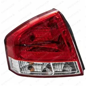 چراغ خطر عقب کیا سراتو ۲۰۰۸ سمت چپ