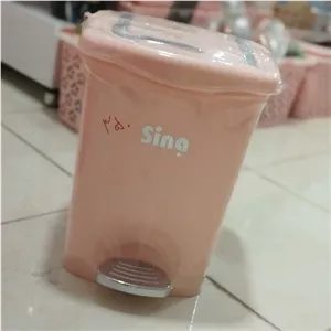 سطل زباله بزرگ پدالی درب دار رنگ صورتی مارک سینا مبلمان نارنجی مدل 524585