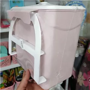 سطل زباله کابینتی باران. رنگ بندی کرپ، طوسی، وانیلی مبلمان نارنجی مدل 525422